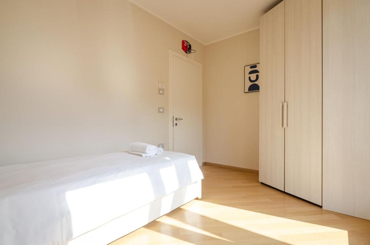 Rizzoli Terrace Apartment โบโลญญา ภายนอก รูปภาพ